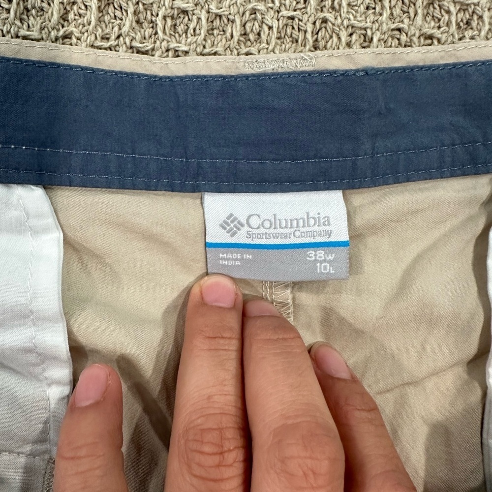 Columbia Tan Flat Front Shorts Lightweight Casual 38 10L - Picture 5 of 5